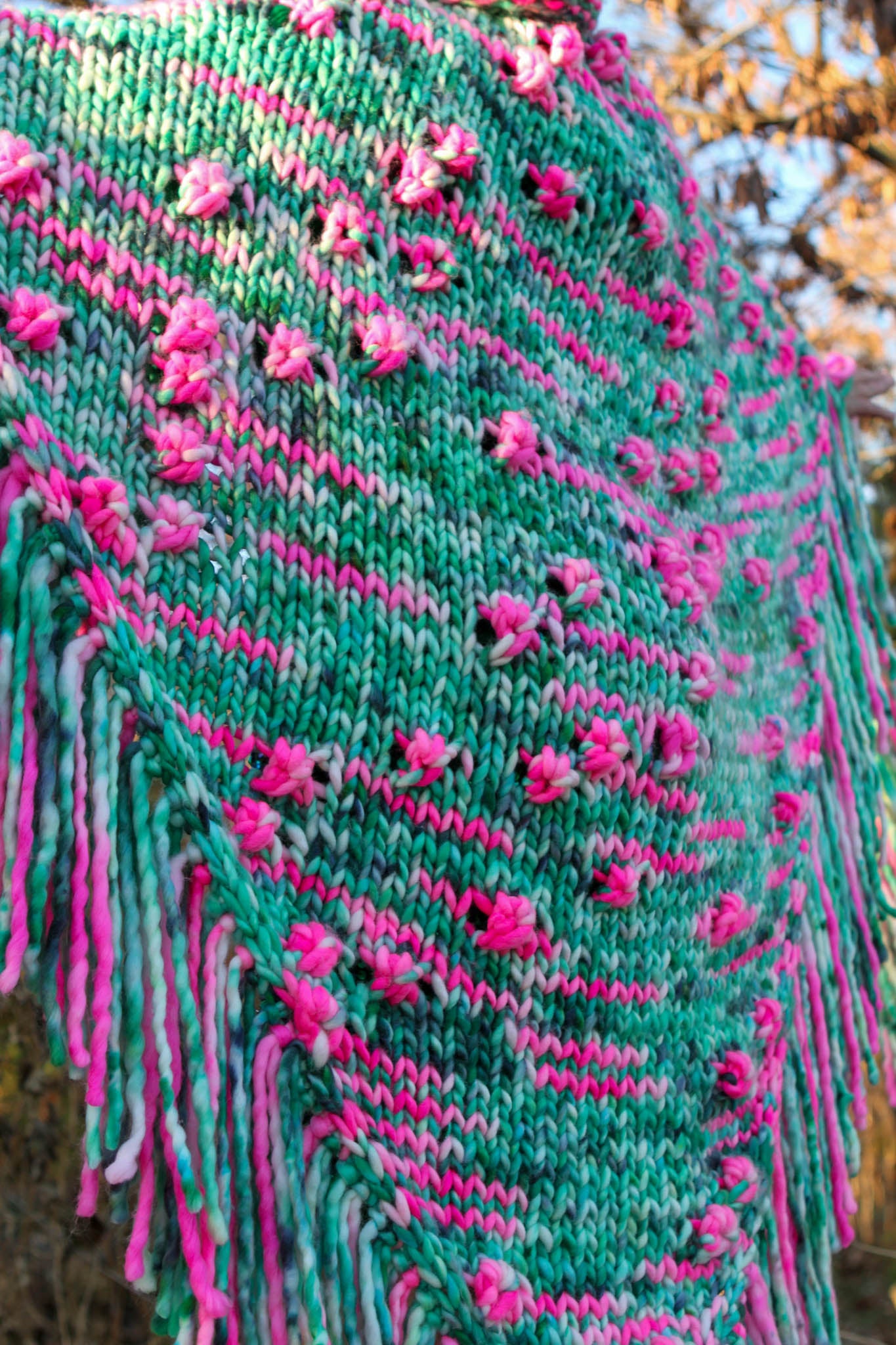 "Unlimited" Wicked Fashion Shawl/Lap Blanket Green