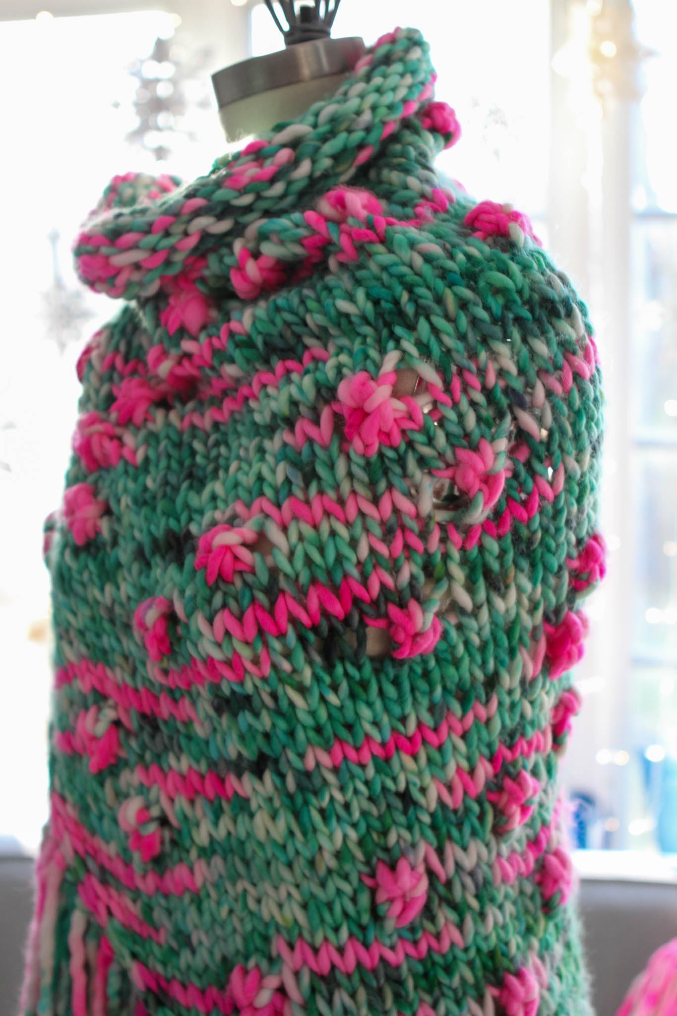 "Unlimited" Wicked Fashion Shawl/Lap Blanket Green