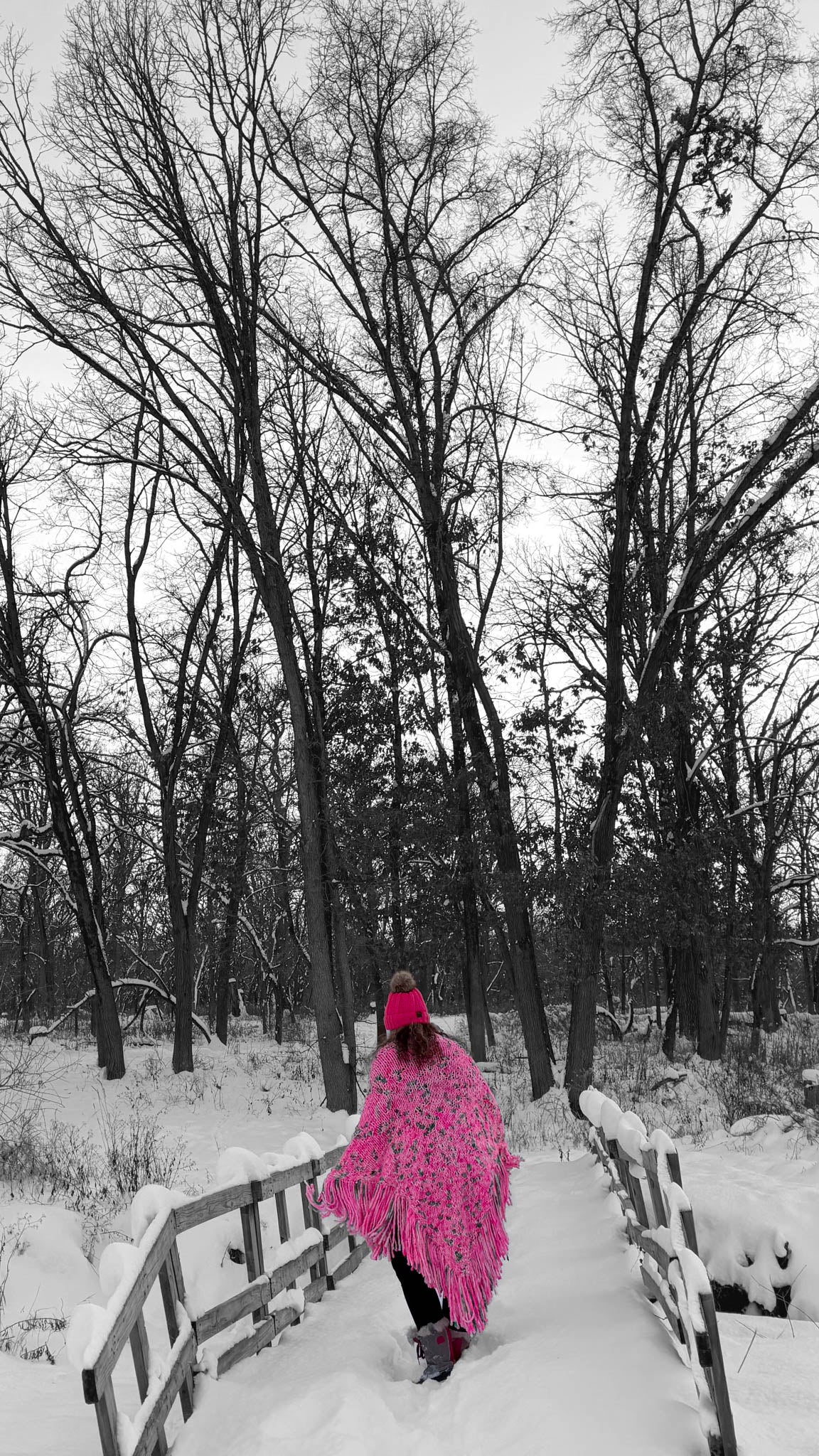 "For Good" Wicked Fashion Shawl/Lap Blanket Pink