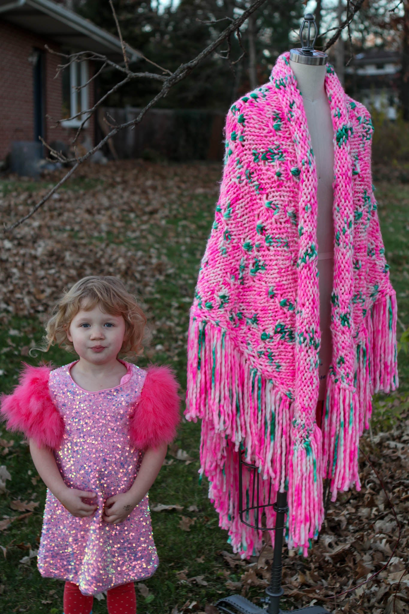 "For Good" Wicked Fashion Shawl/Lap Blanket Pink