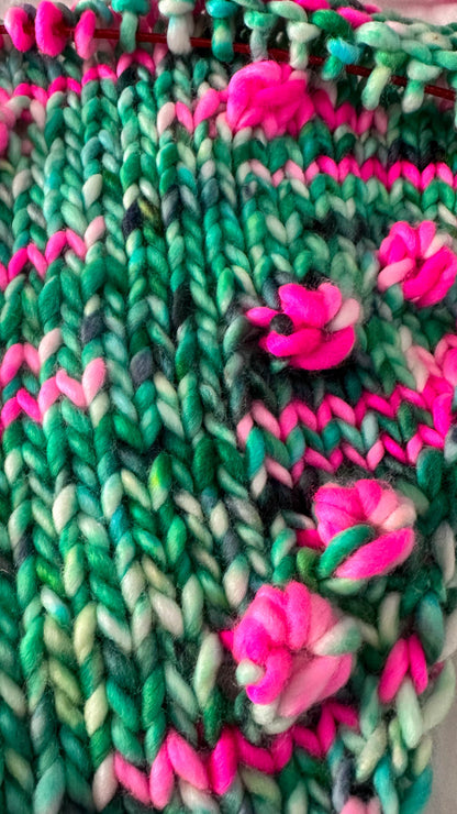 "Unlimited" Wicked Fashion Shawl/Lap Blanket Green