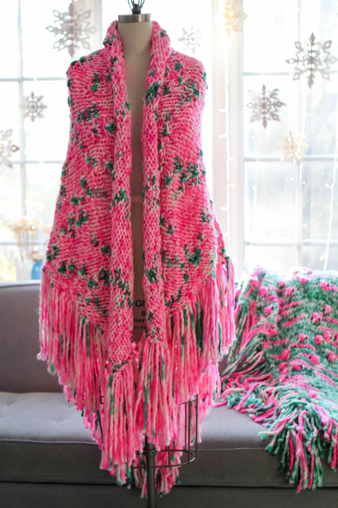 "For Good" Wicked Fashion Shawl/Lap Blanket Pink